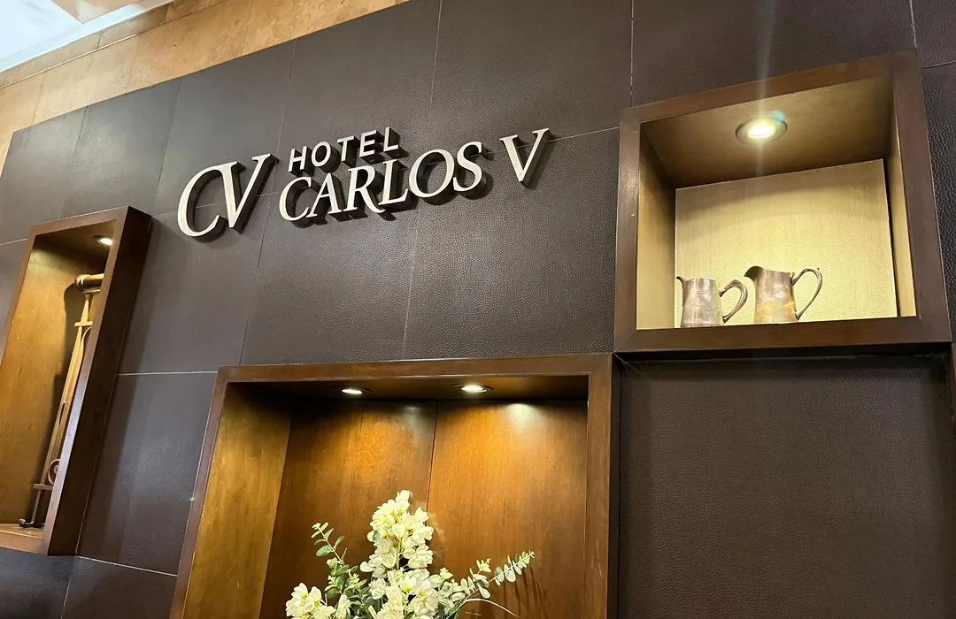 Hotel Carlos V-1